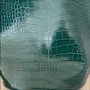 BARNEYS green snake bag 🐍